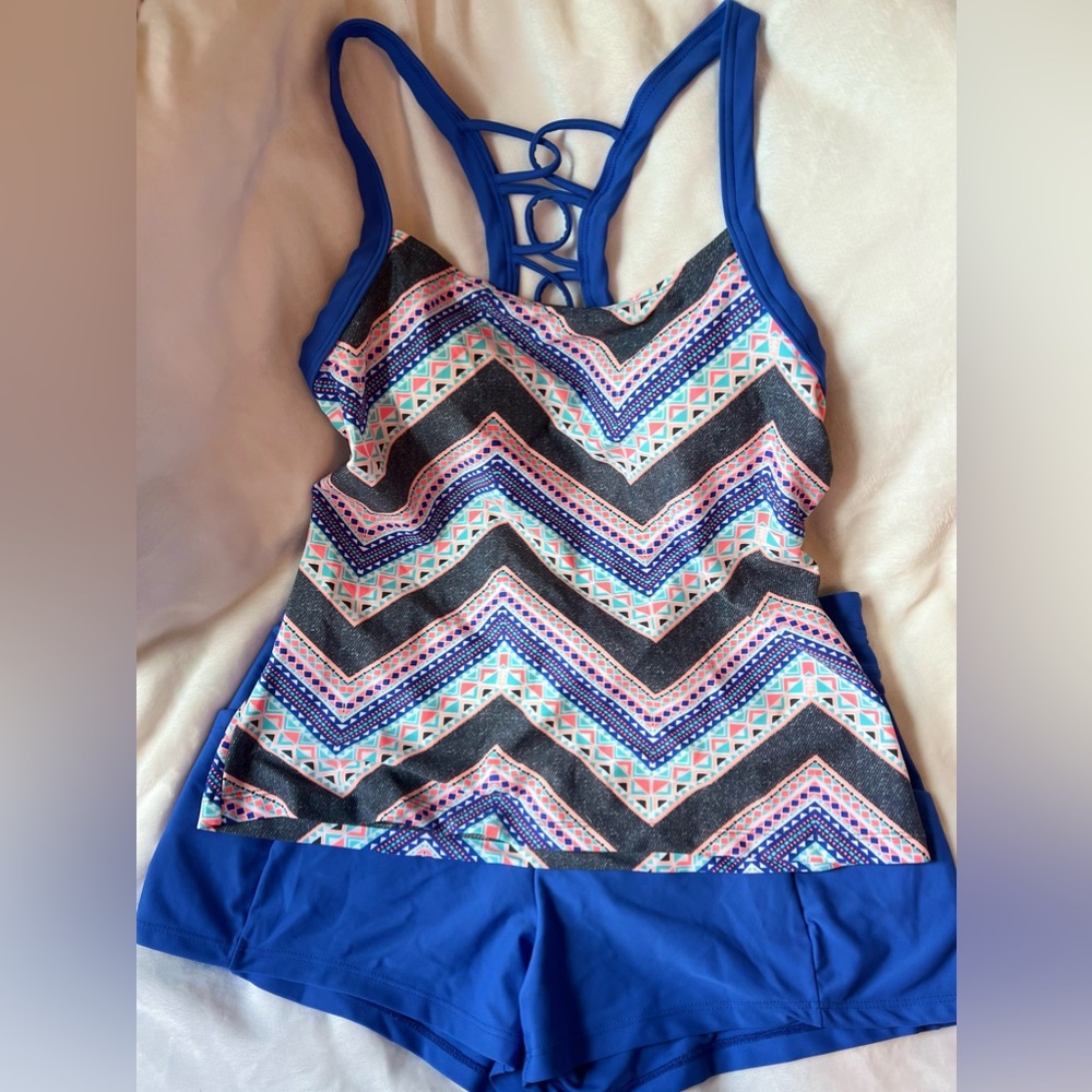 Splashletics Two Piece Swimsuit Striped Size Small Bottom Size Medium Top EUC